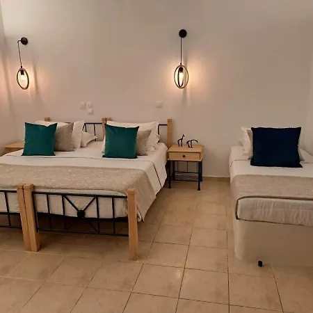 Otel Amerisa & Fira (Santorini)