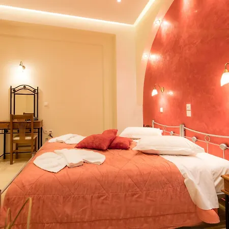 Amerisa & 3* Fira (Santorini)