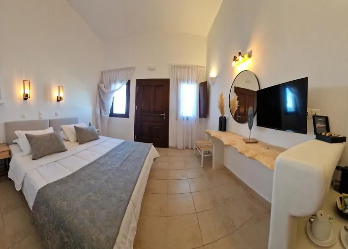 Hotel Amerisa & Fira (Santorini)