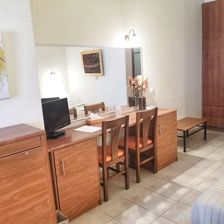 Otel Amerisa & 3*