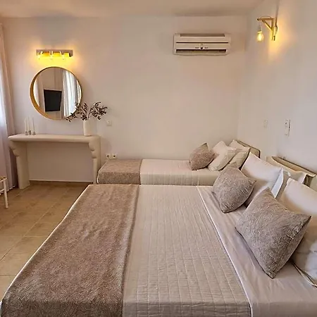 Hotel Amerisa & Fira (Santorini)