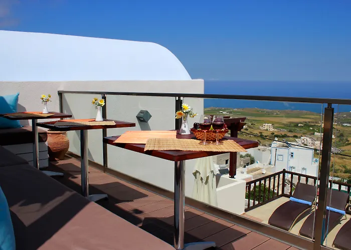 Amerisa & 3* Fira (Santorini)