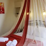 Amerisa Suites&villa Hotell Fira (Santorini)