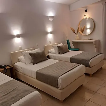 Amerisa & Hotel Fira (Santorini)