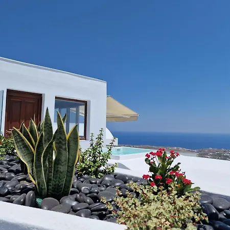 Amerisa & 3* Fira (Santorini)
